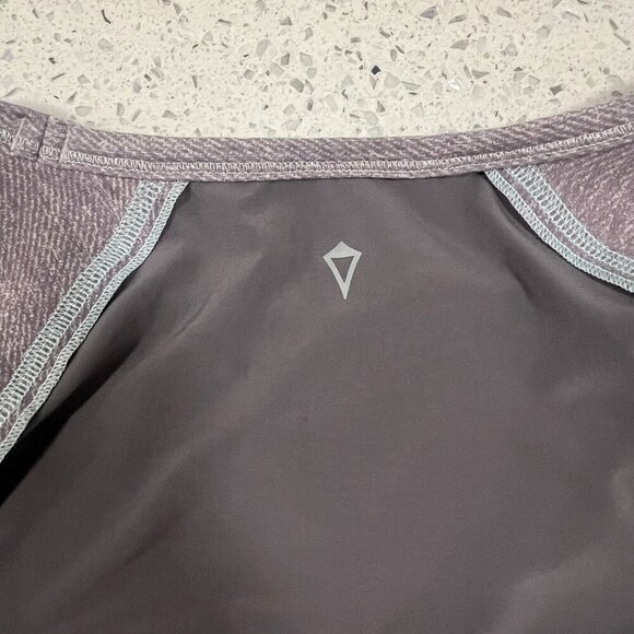 20% off $40+ | IVIVVA Long Sleeved Dual Weight | Heathered Grey | Girls Size 10 - Picture 5 of 5